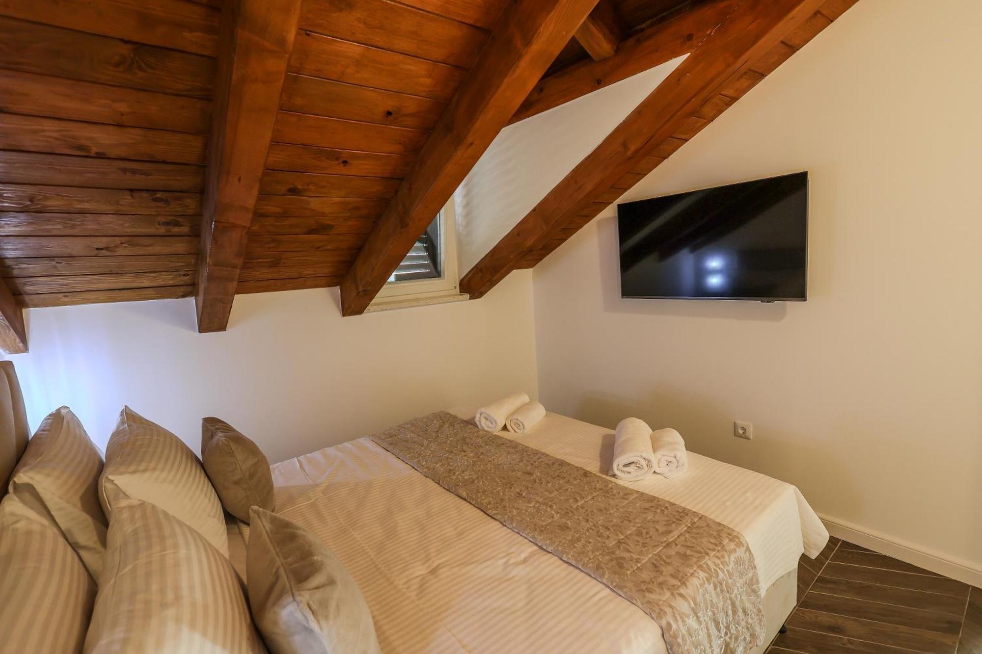 Prisca Luxury Rooms With Breakfast Split Exterior foto